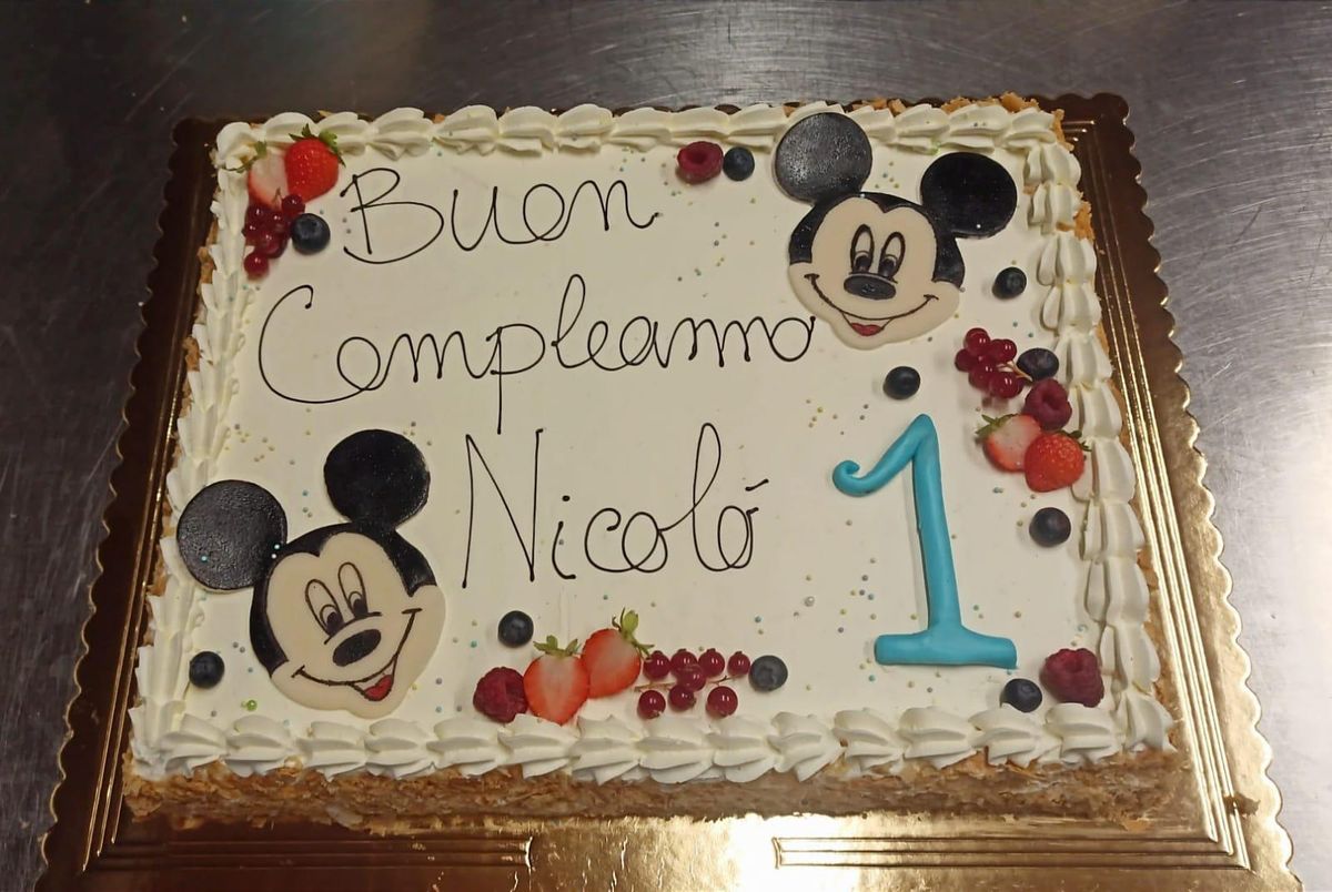 Torta di primo compleanno a tema Topolino